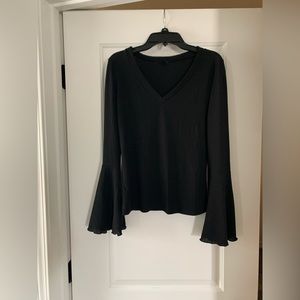 Bell sleeve blouse/shirt